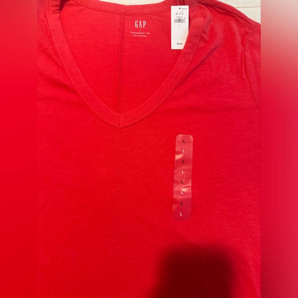 Brand new Gap tshirt with tags